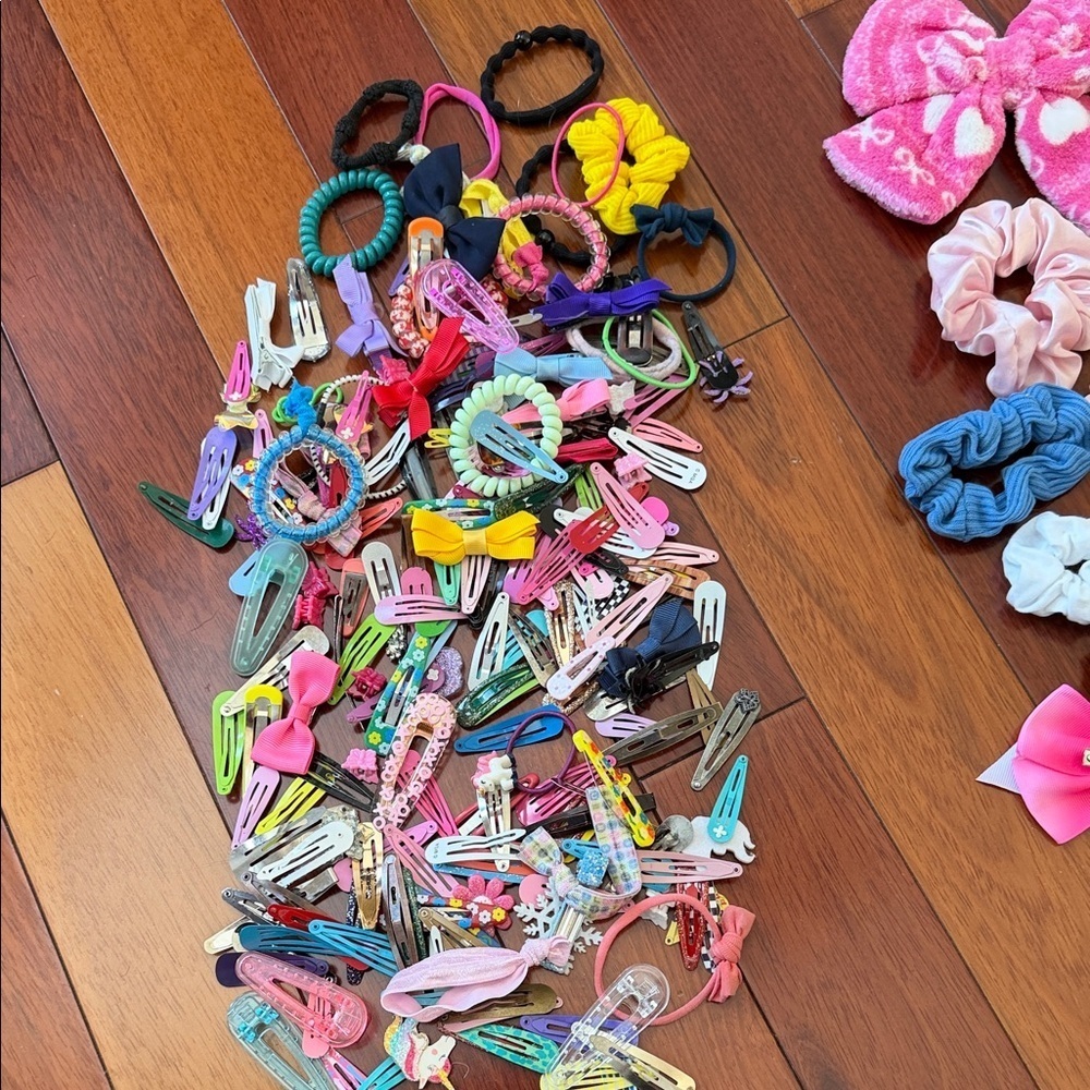 Colorful Hair Accessories Collection - Picture 3 of 11